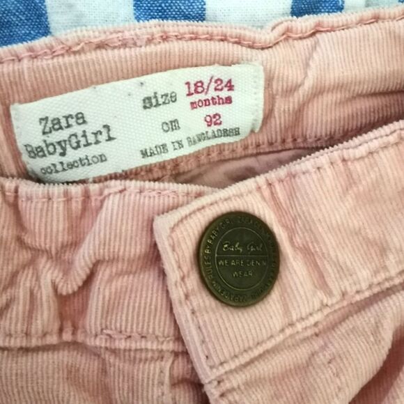 3/$20 Zara Girls short size 18-24 m - Picture 5 of 6